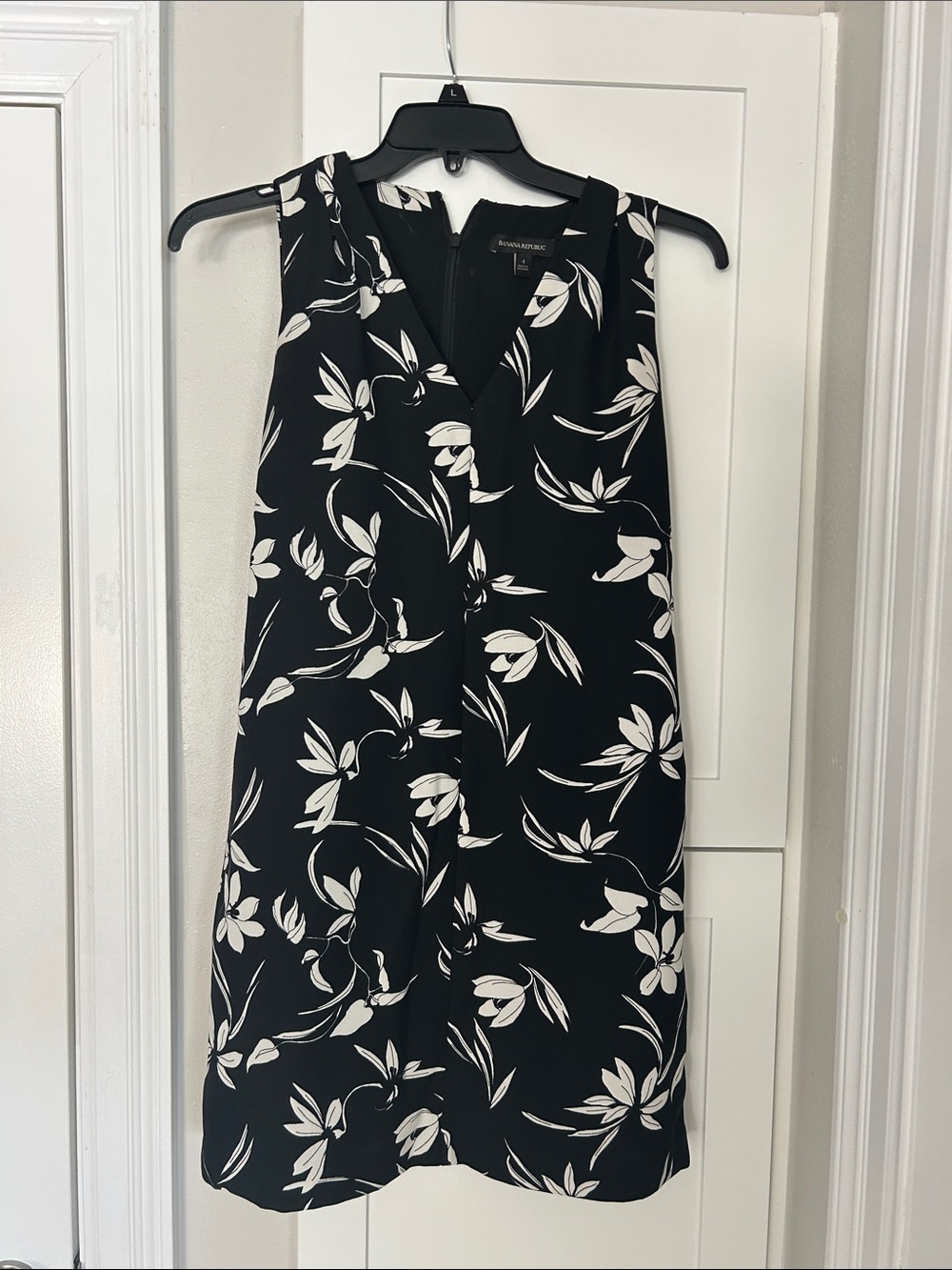 Banana Republic Black and White Floral V-Neck Midi Dress